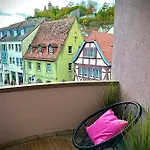 Brueckenglueck Alte Mainbruecke - Gratis Kaffee - Netflix - Balkon * Würzburg