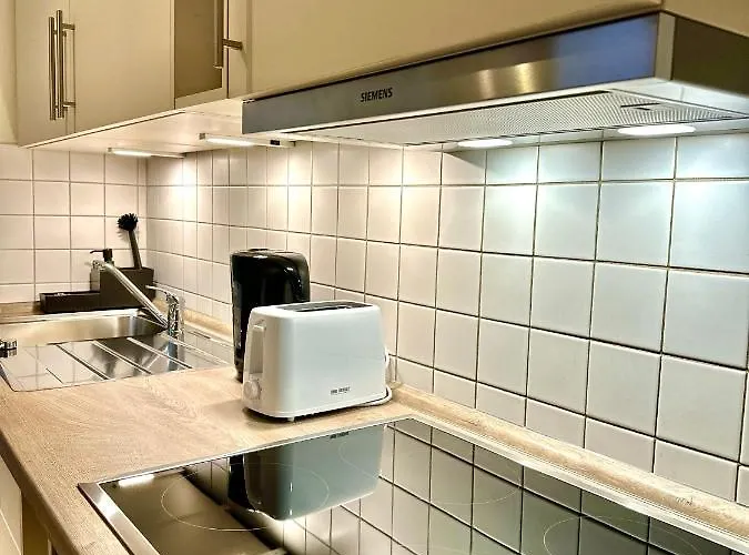 Brueckenglueck Alte Mainbruecke - Gratis Kaffee - Netflix - Balkon 아파트