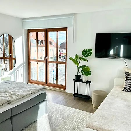 Alte Mainbrücke - Gratis Kaffee - Netflix - Balkon Apartamento Wurzburgo